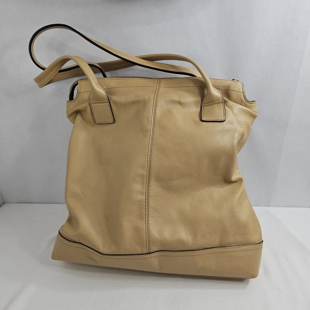 Banana Republic Lexington-Camel/Tan Leather Tote - Shoulder Handbag EUC